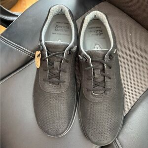Johnston & Murphy Black Slip on memory foam sneakers genuine leather
